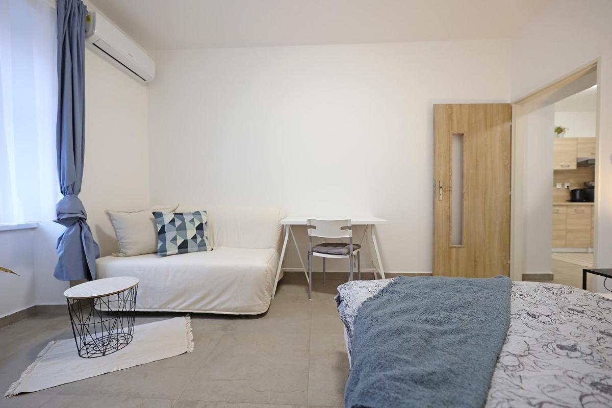 Fara No71 Apart 3 Libice nad Cidlinou Extérieur photo